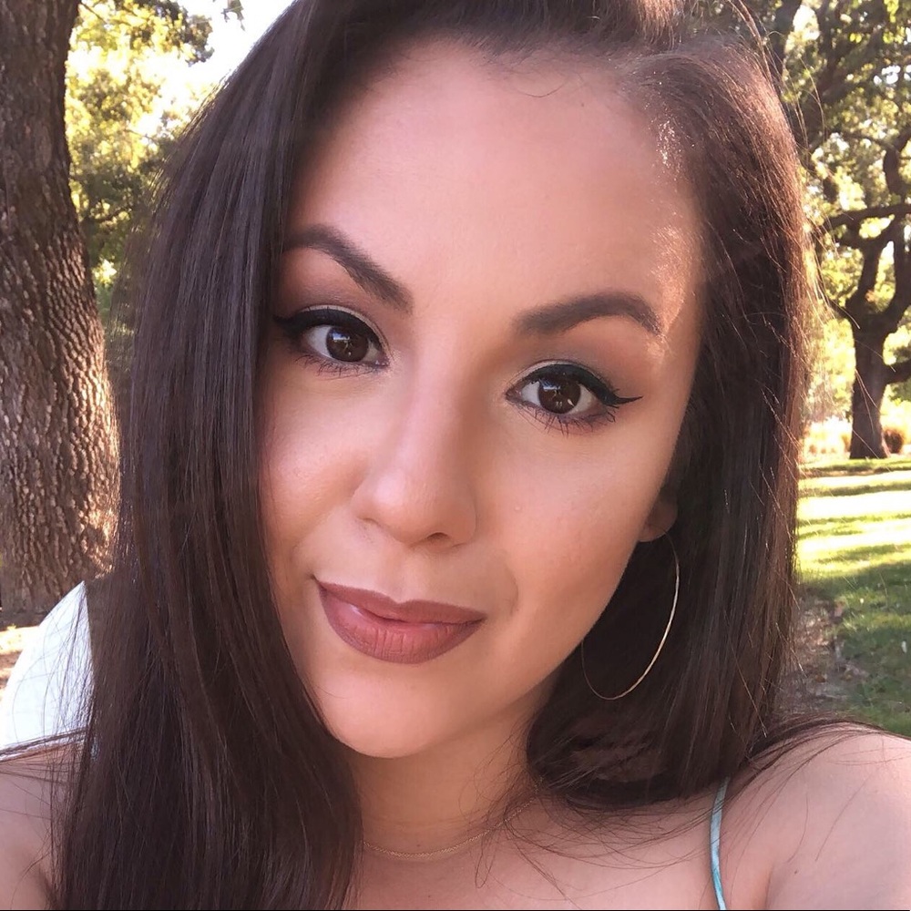 Meet your Posher, Carmen